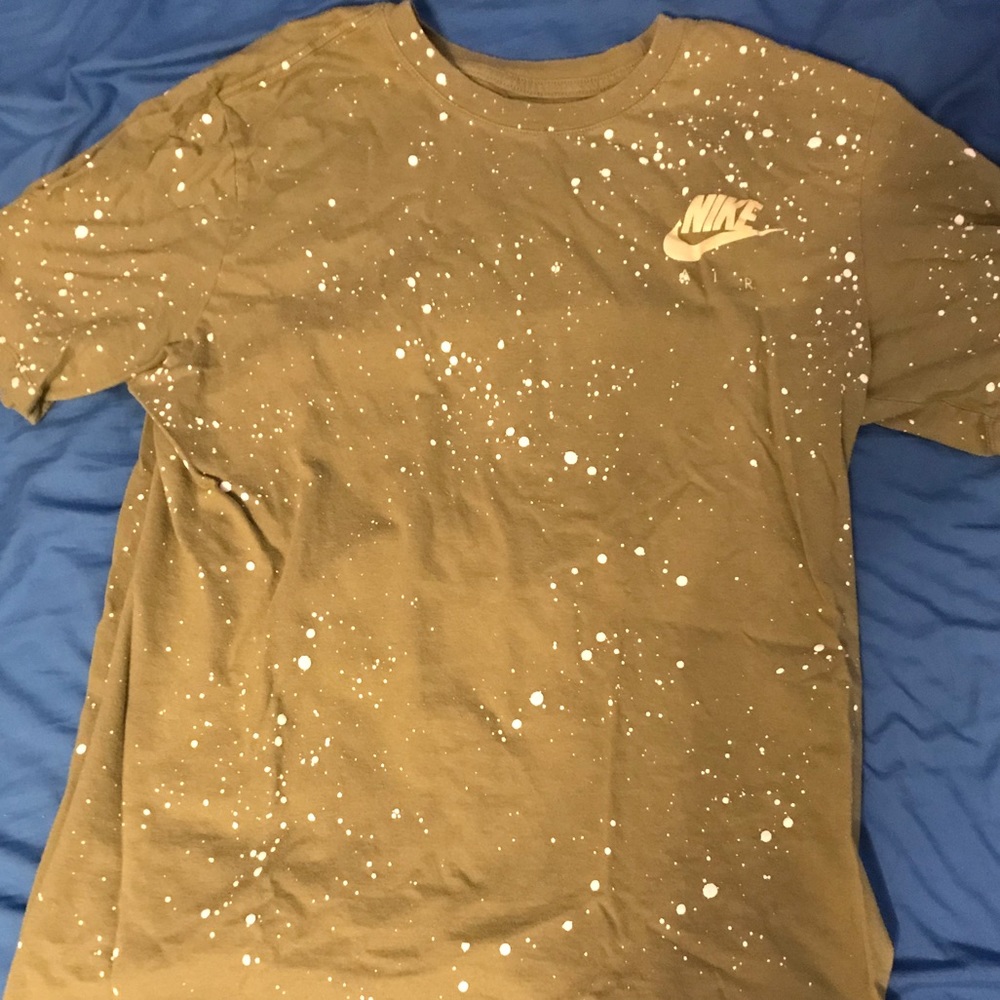 Nike slotted t shirt